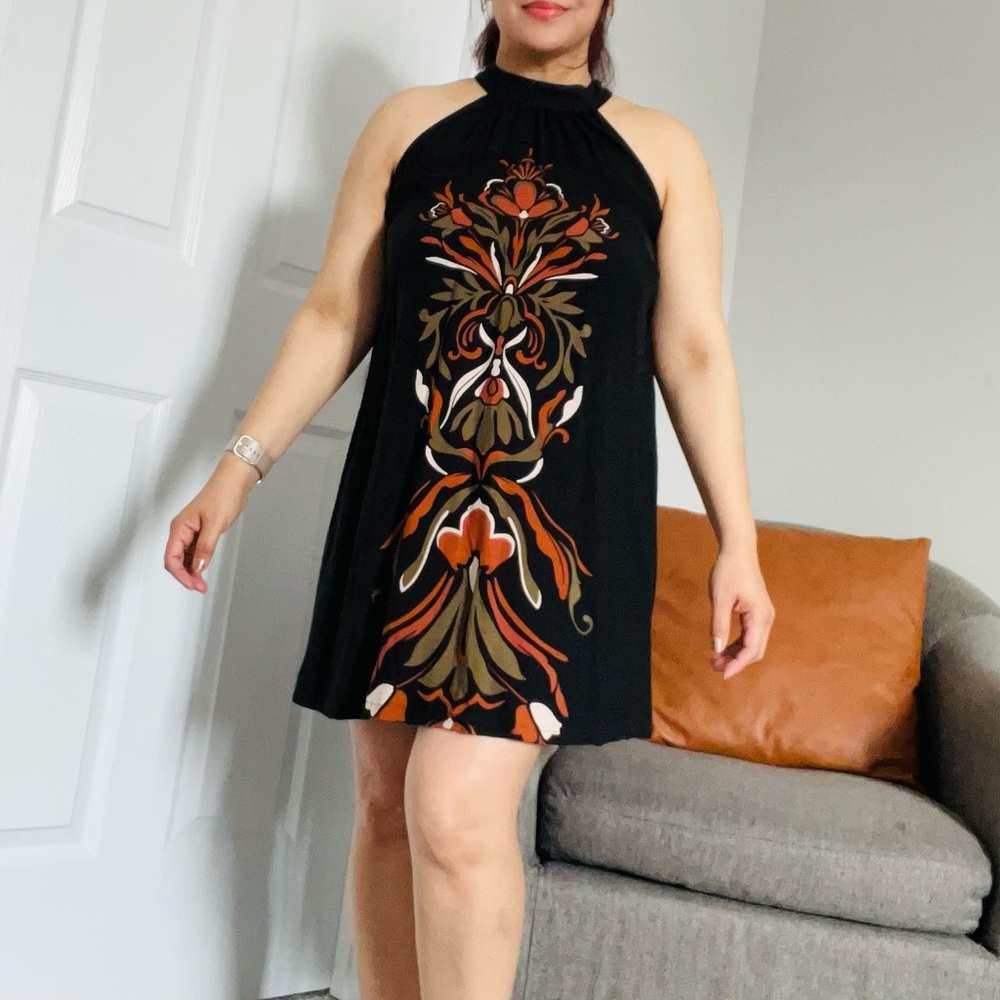 Suzy Shier Black and Orange Mini halter Dress